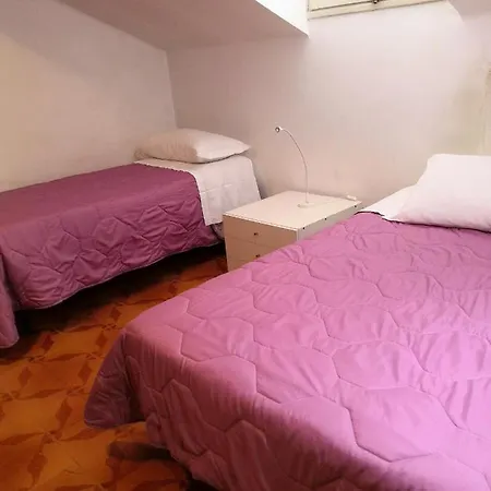 With 3 Bedrooms In With Wonderful Sea View Terrace And Wifi 40 M From The Beach Apartamento San Remo
