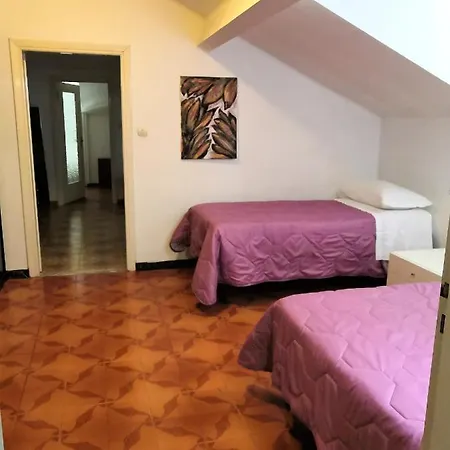With 3 Bedrooms In With Wonderful Sea View Terrace And Wifi 40 M From The Beach San Remo